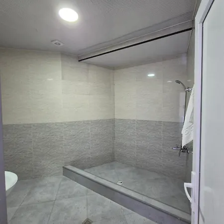 Goga Guest House Kvariati Exterior photo